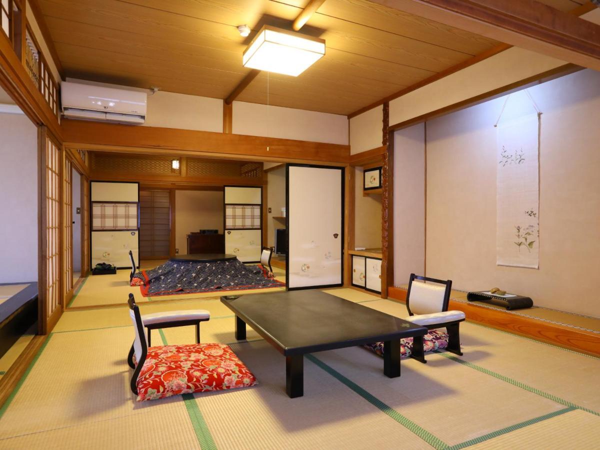 山之內 尘表阁-本店酒店 外观 照片