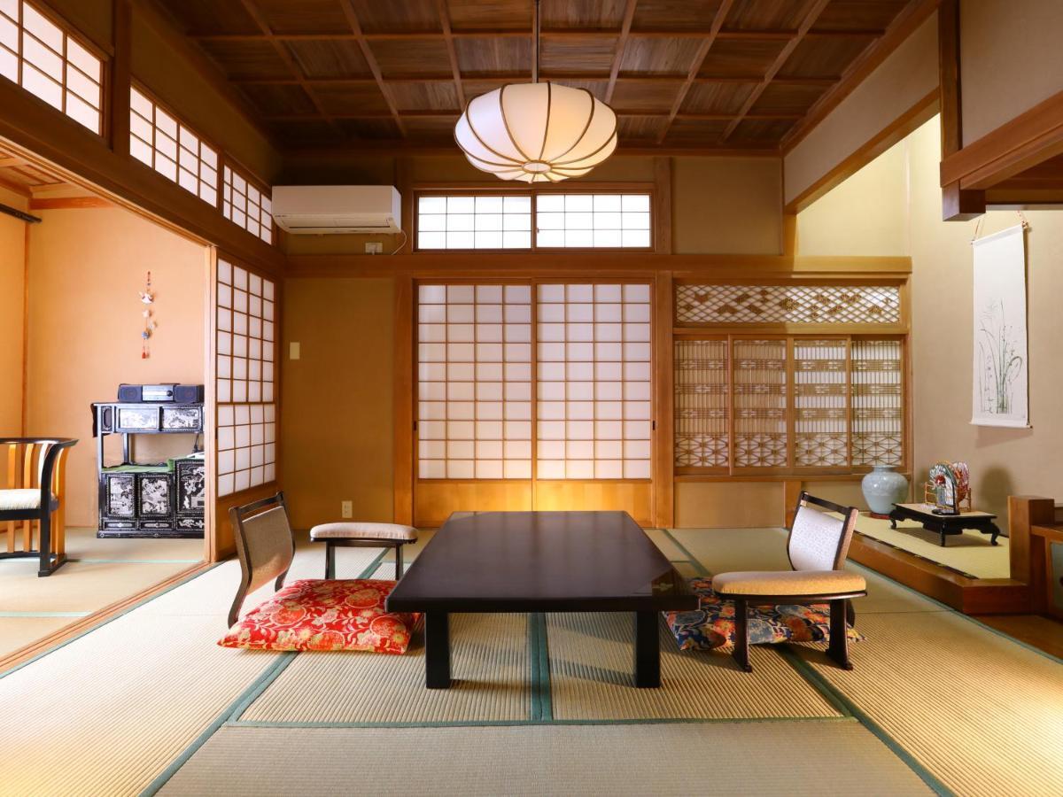 山之內 尘表阁-本店酒店 外观 照片
