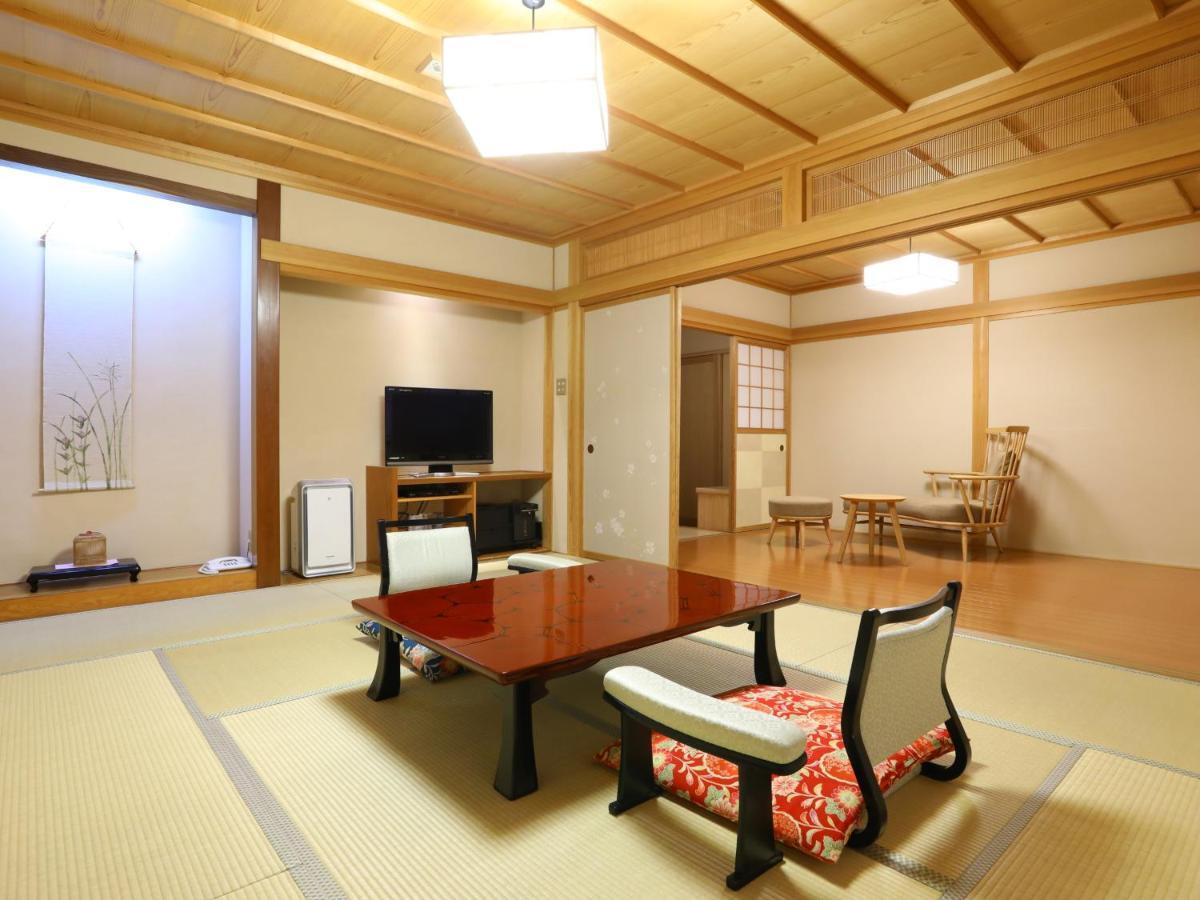 山之內 尘表阁-本店酒店 外观 照片