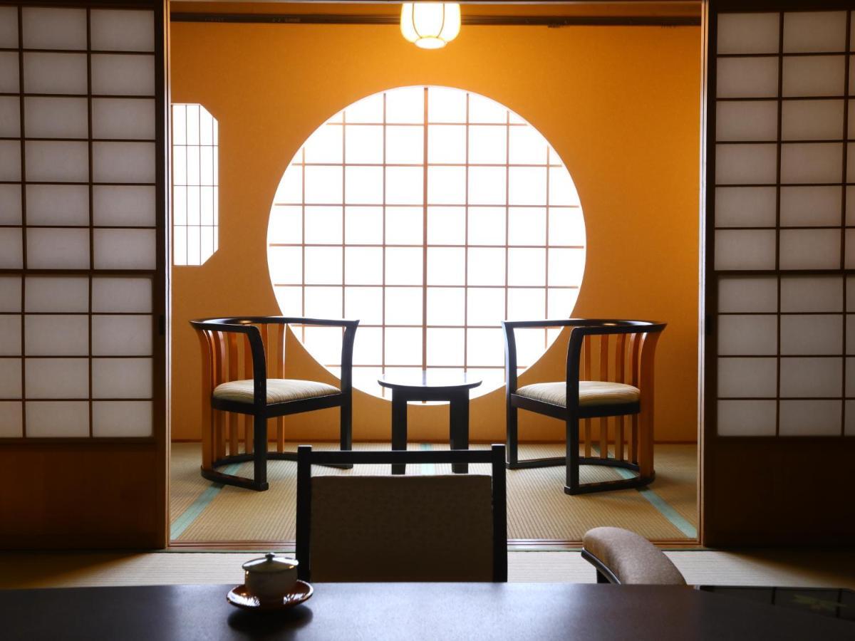 山之內 尘表阁-本店酒店 外观 照片
